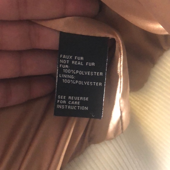 📦Faux Rabbit Fur Bomber - Picture 4 of 5